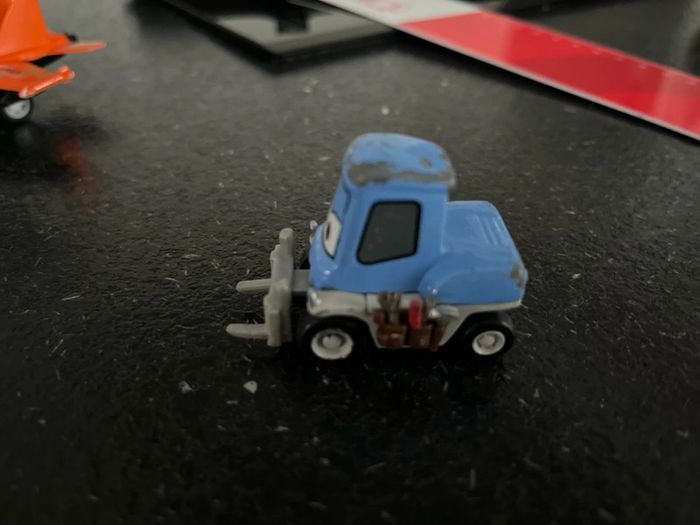 Voiture figurine cars