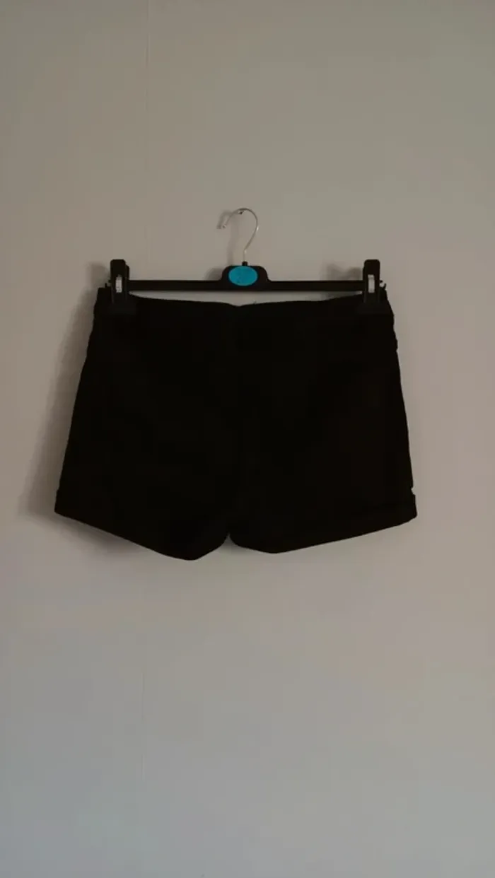 Short - photo numéro 3