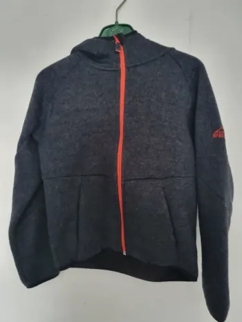 Gilet McKinley