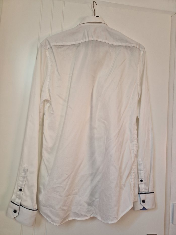 Chemise - photo numéro 4