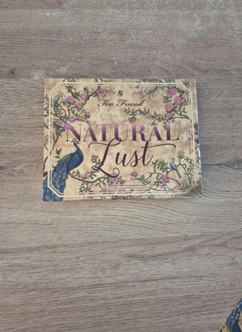 Palette natural lust de chez too faced