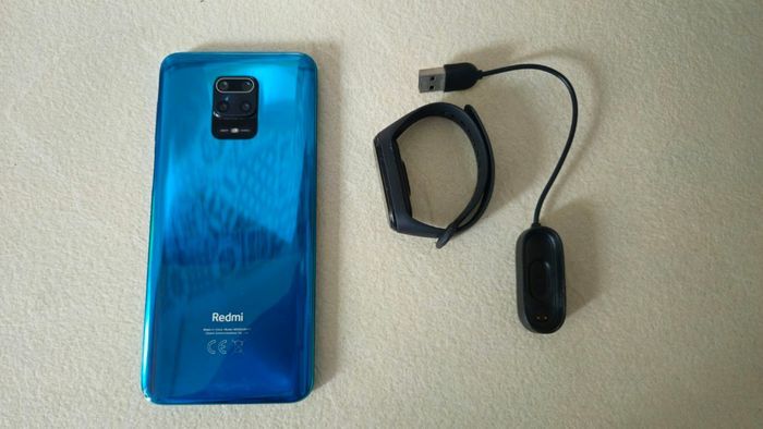 Smartbox redmi note 9 s + bracelet connecté - photo numéro 3