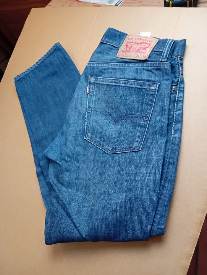 Jeans levis 513. Taille W 31 L 30