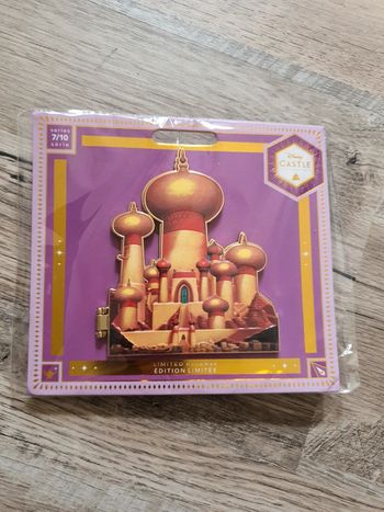 Pins château aladdin castle collection disney EL