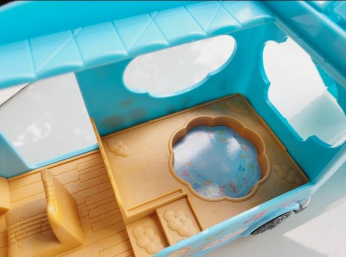 Sylvanian Families 🌈 Bus arc-en-ciel sunshine 🌈 avec famille Herisson - photo numéro 7