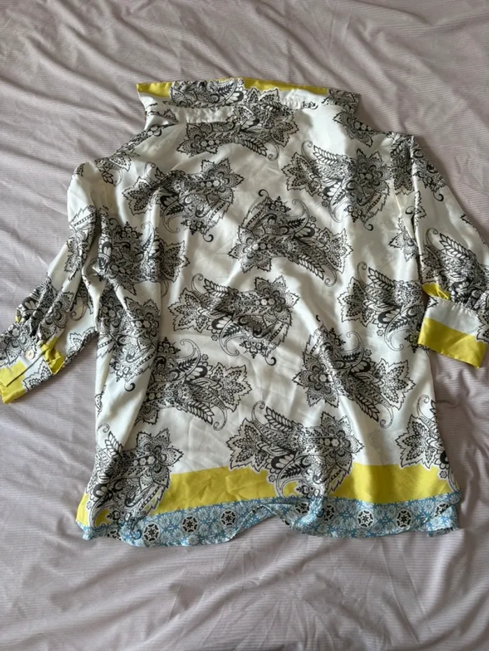 Chemise fleurie Joli & Jolly – taille M/L - photo numéro 3