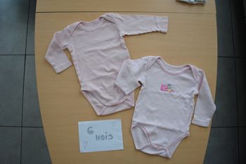 Lot 2 bodies fille