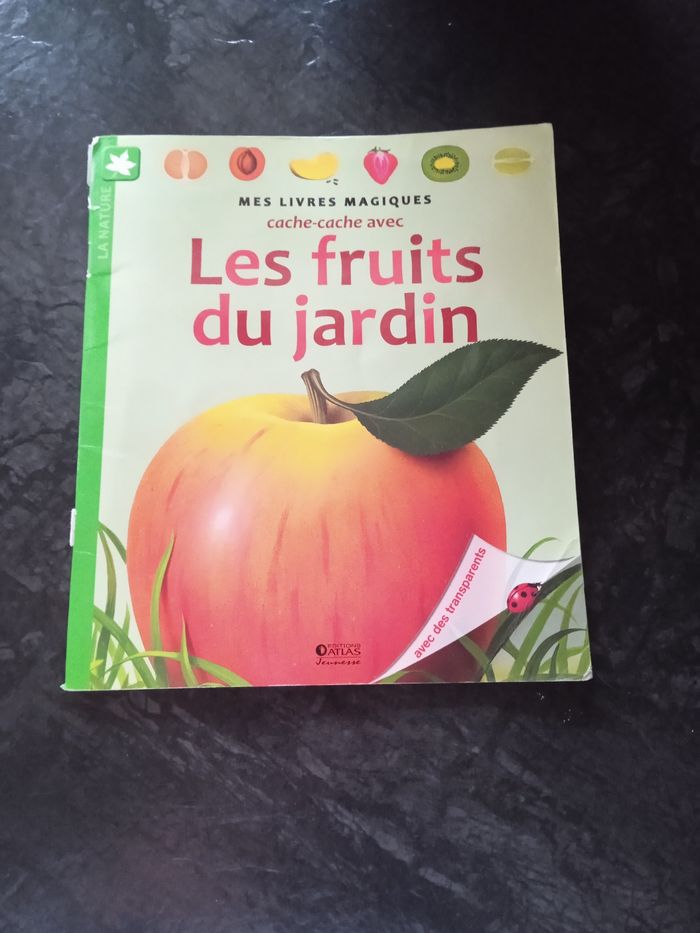 Mes livres magiques cache cache avec les fruits du jardin