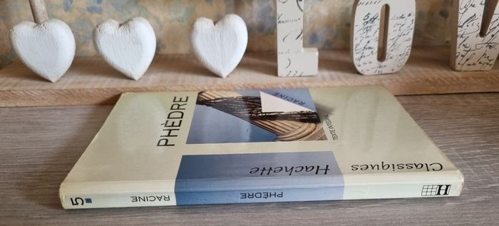 Phèdre Classiques Hachette Texte intégral Bon Etat - photo numéro 5