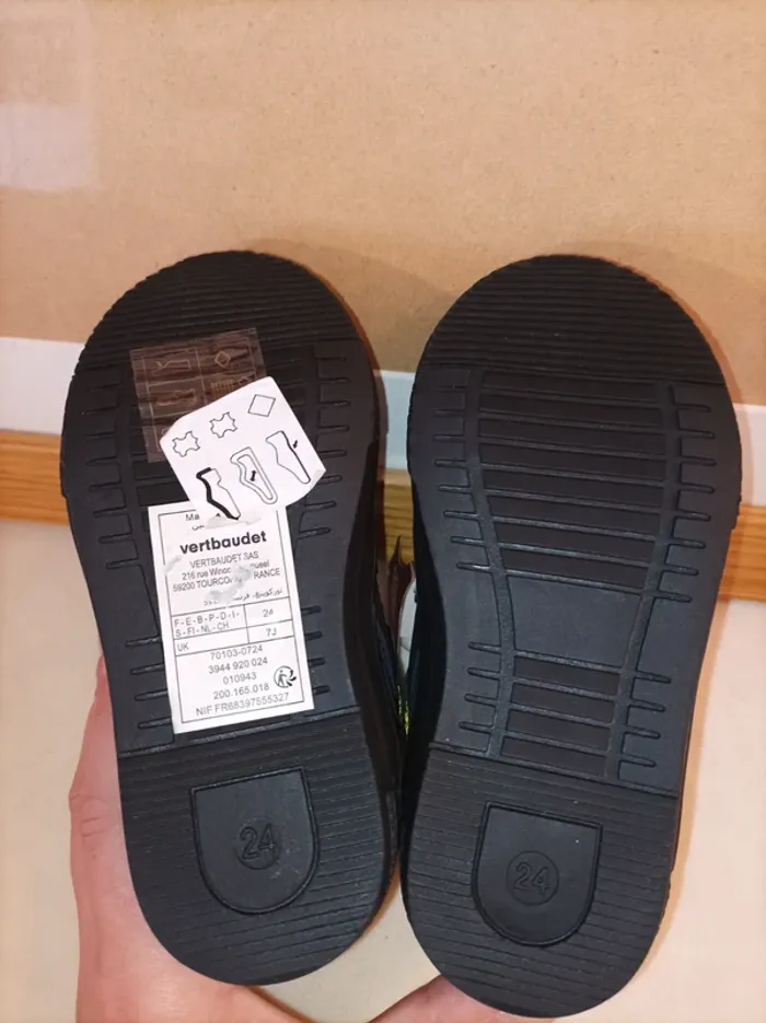 Chaussures hautes à scratch bleu marine neuves Vertbaudet garçon pointure 24 - photo numéro 4