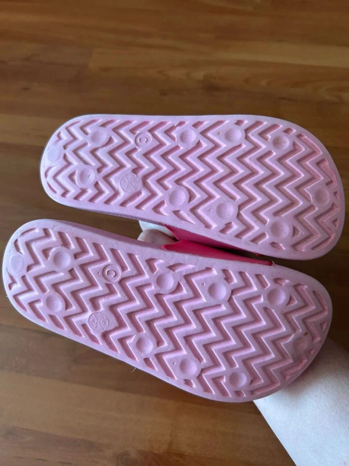 Mule de plage minnie- kiabi - 26/27 - photo numéro 5