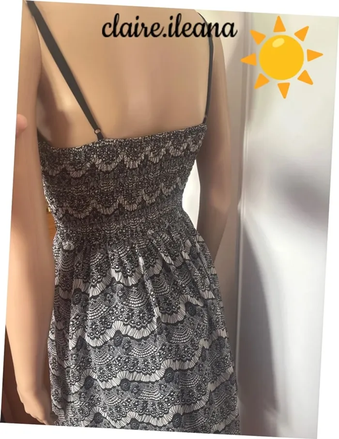 🛑robe🛑Taille S - photo numéro 2