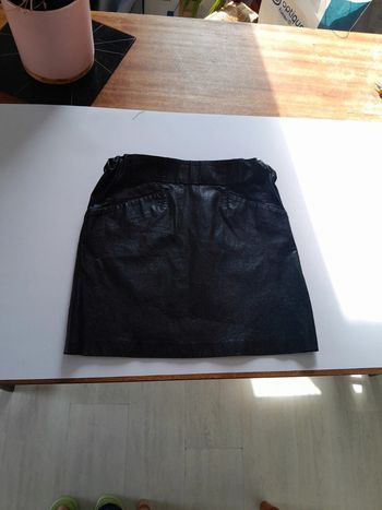 Jupe courte simili cuir