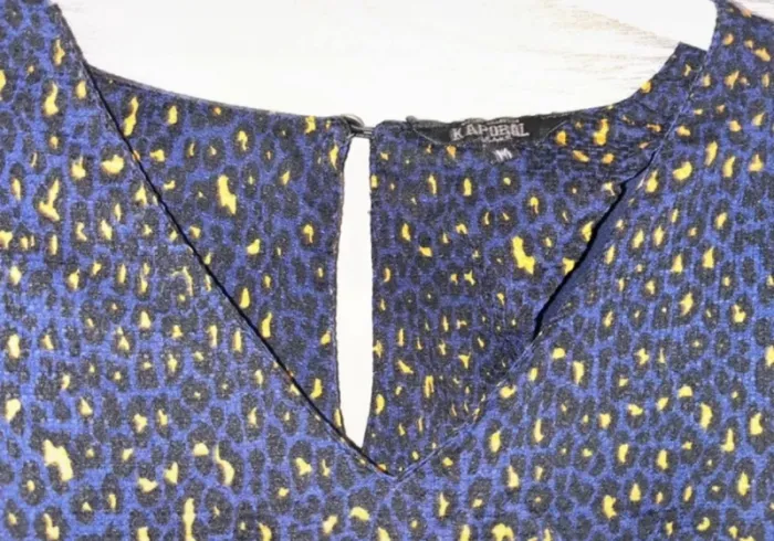Robe kaporal tbe 40 Bleu marine / moutarde motifs léopard - photo numéro 4