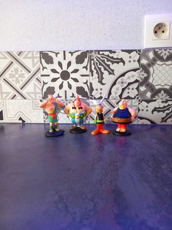 Lot de figurines Astérix
