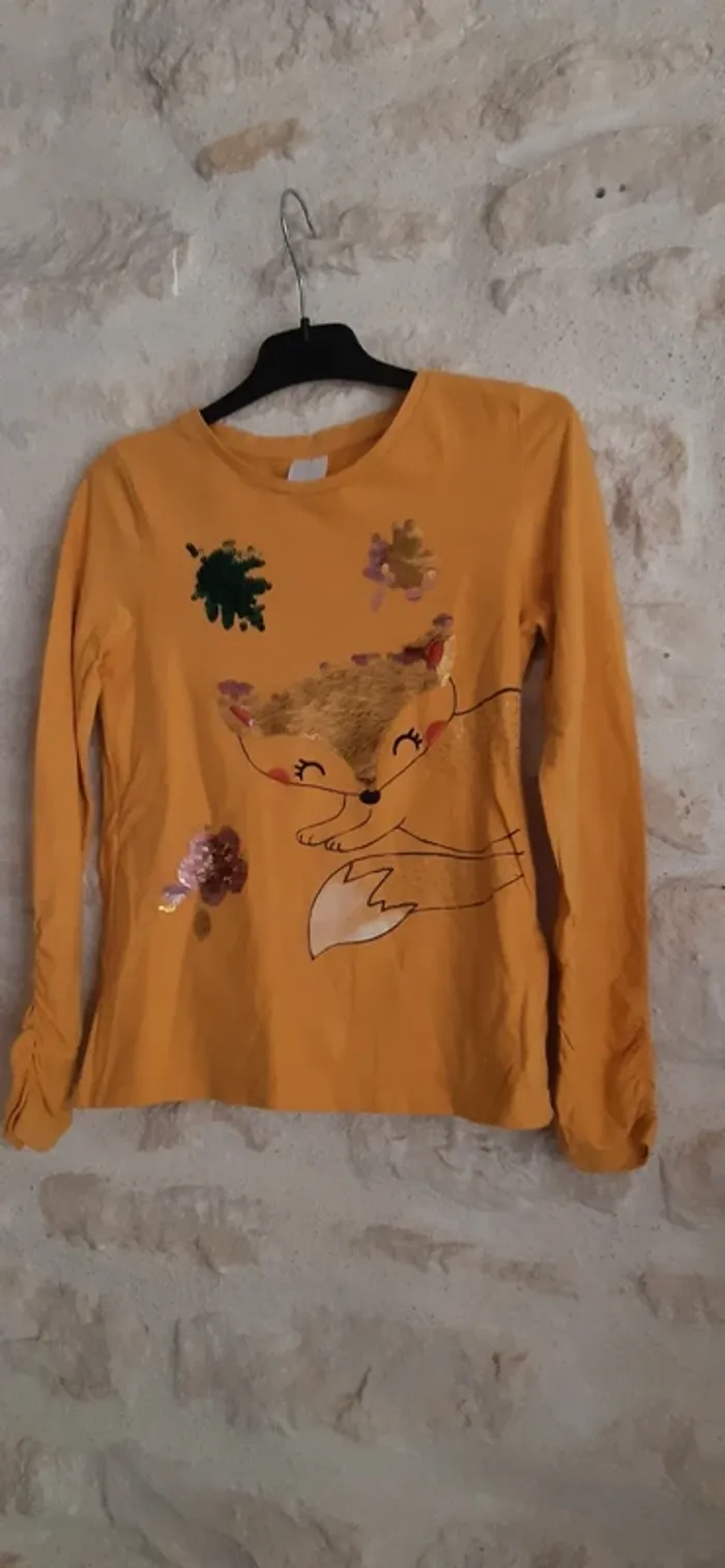 Haut manches longues renard à sequins moutarde - photo numéro 2