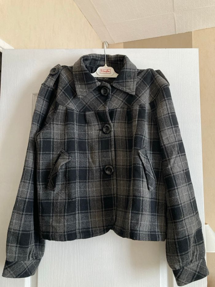Veste à carreaux - photo numéro 1