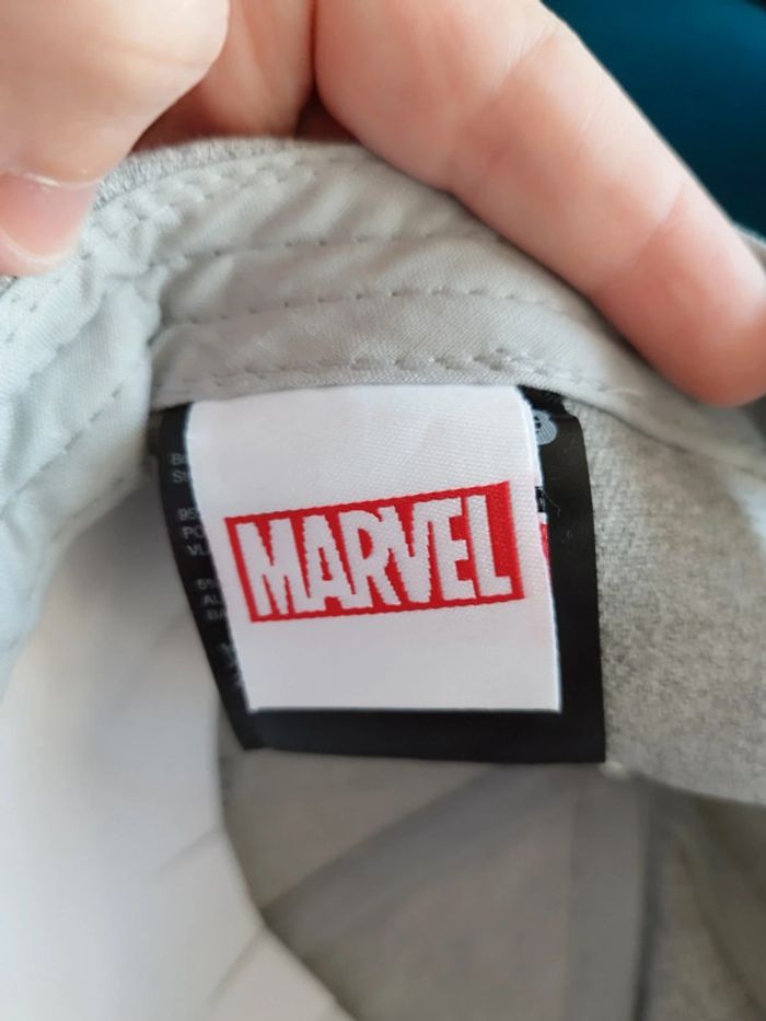 Casquette grise Marvel homme neuve - photo numéro 4