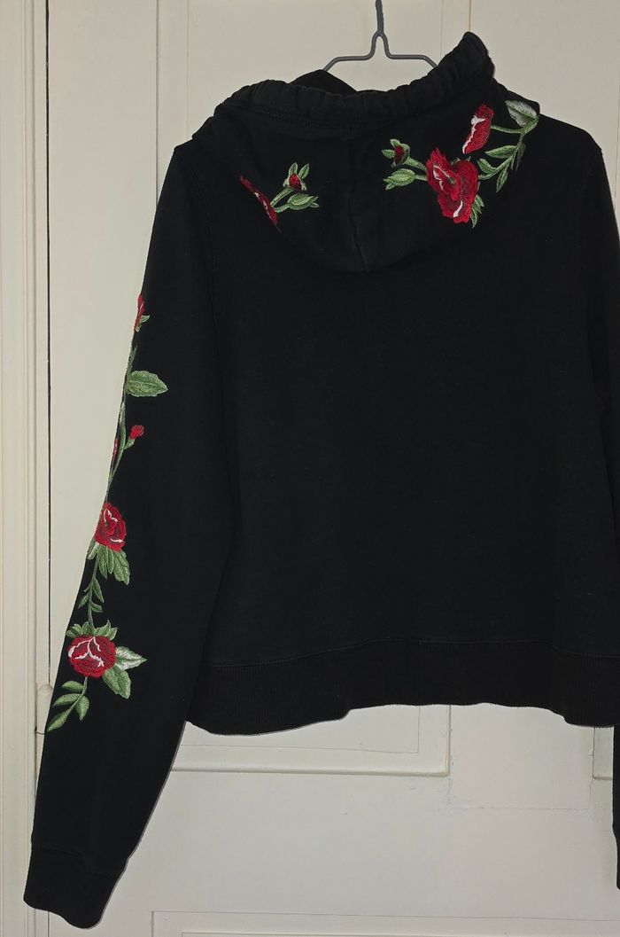 Sweat Hollister taille M - photo numéro 3