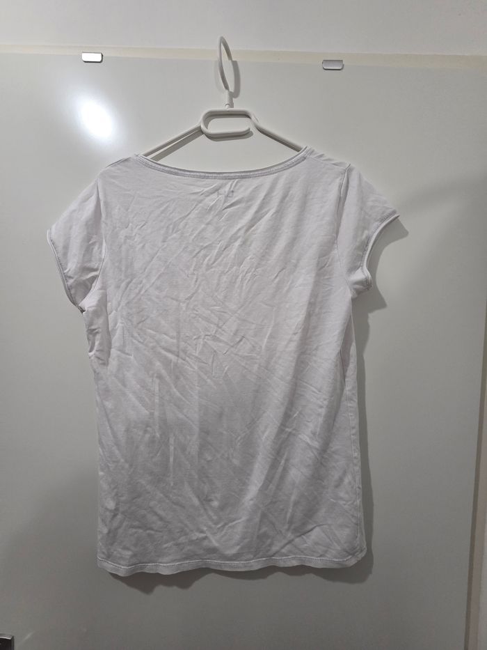 T-shirt Col V - photo numéro 4