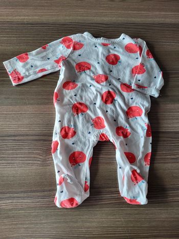 Pyjama taille 3 mois (62 cm)