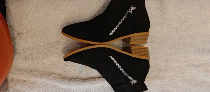 Petites bottines - photo numéro 5