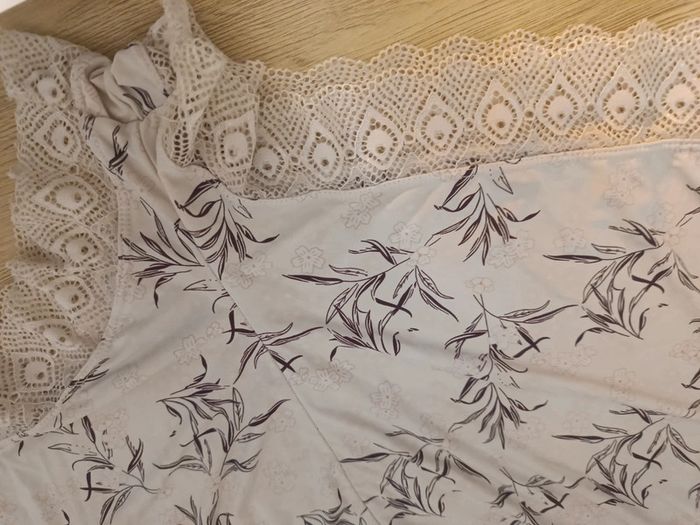 Shor en dentelle t de pyjama taille XL 42/44 - photo numéro 3