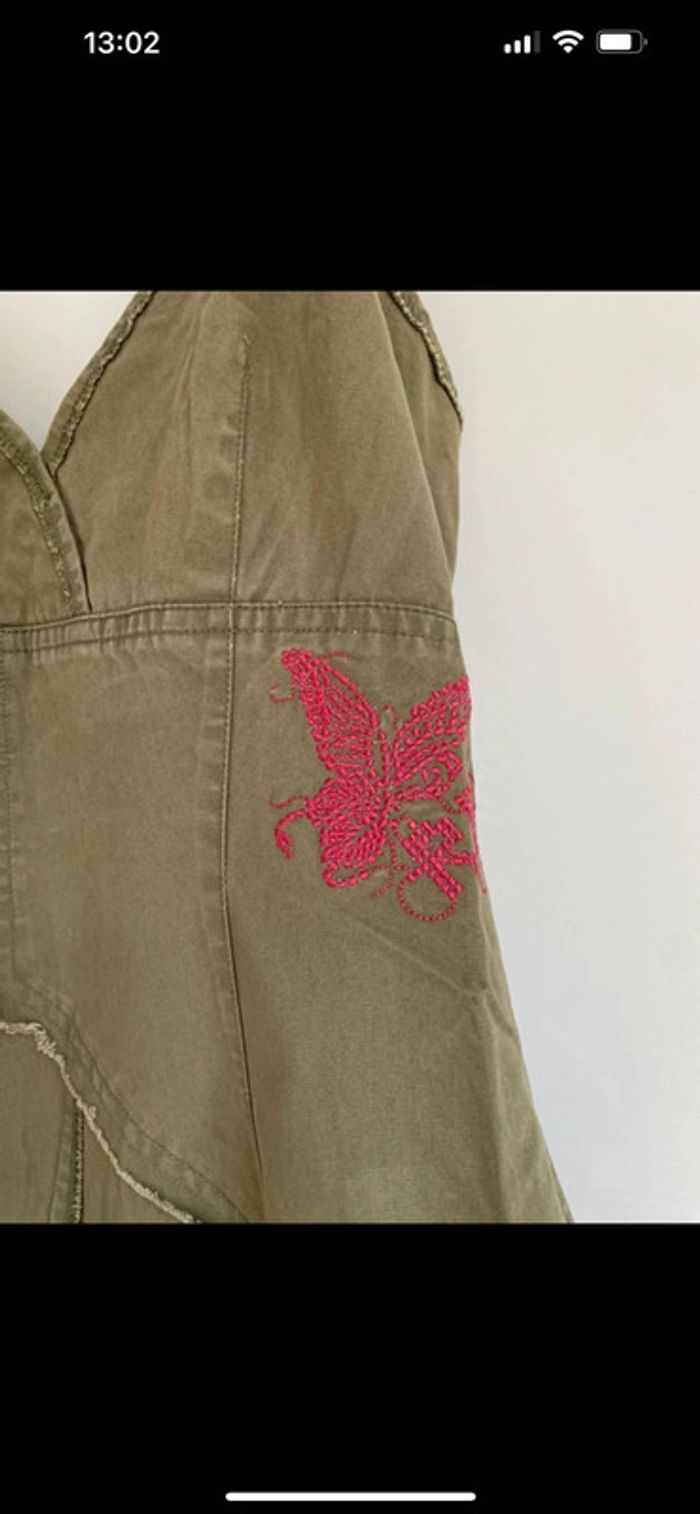 Robe dos nu - photo numéro 2