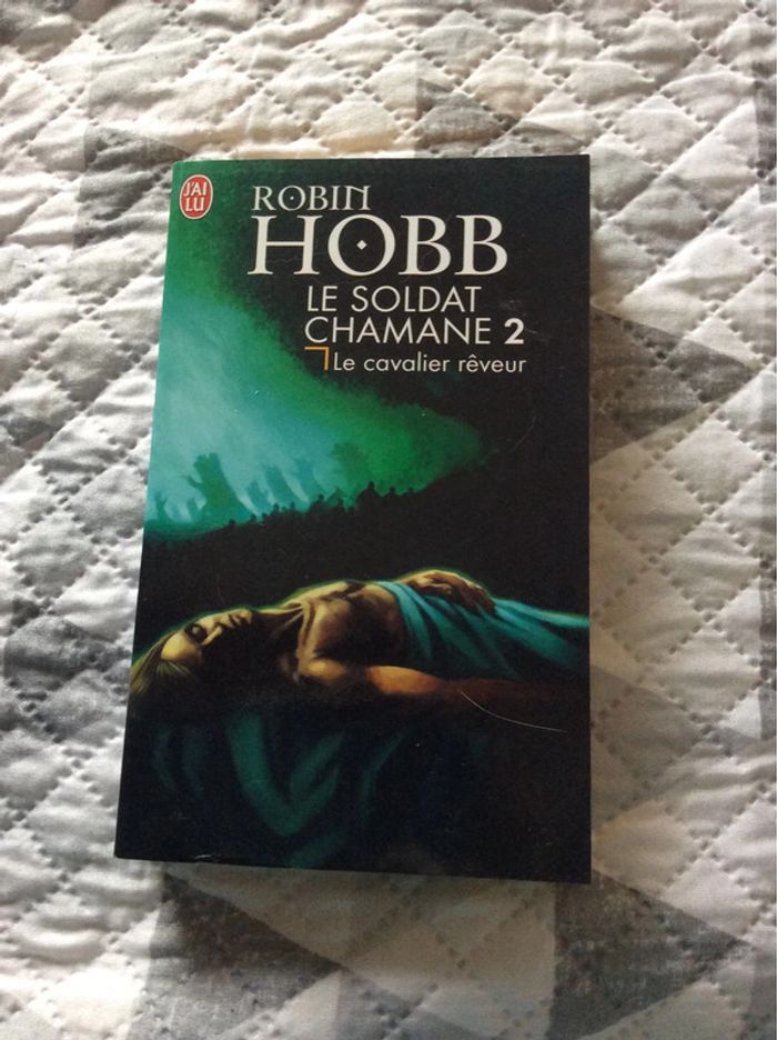 #le soldat Chabane le cavalier rêveur Robin Hobb - photo numéro 2