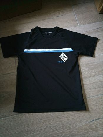 T-shirt sport 8 ans