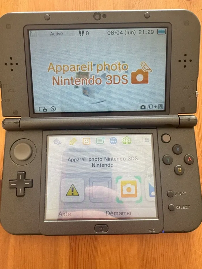 New Nintendo 3DS XL Noire - BE - photo numéro 4