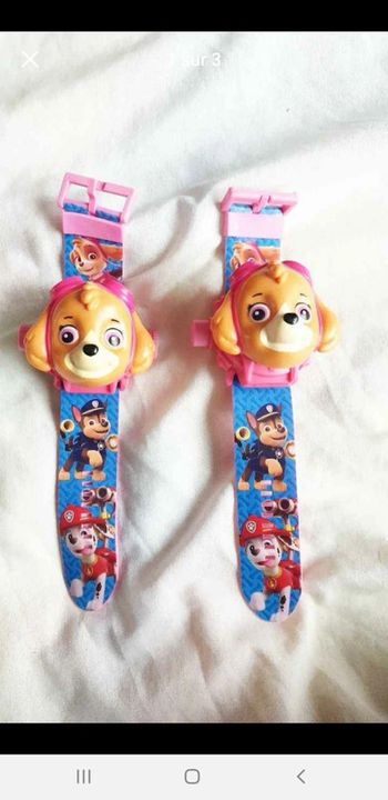 1 montre neuve projection image