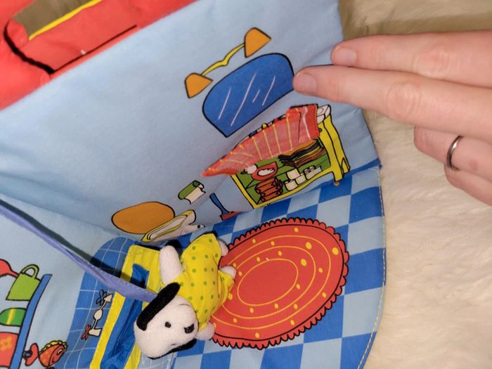 Livre tissus maison pop up - photo numéro 13