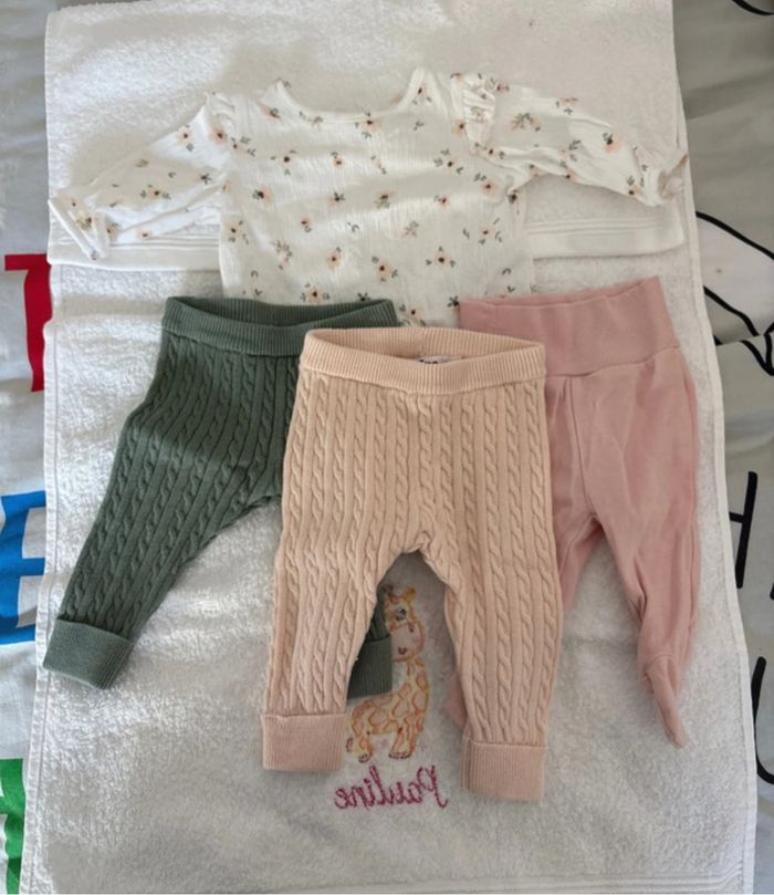 Ensemble fille 1 mois