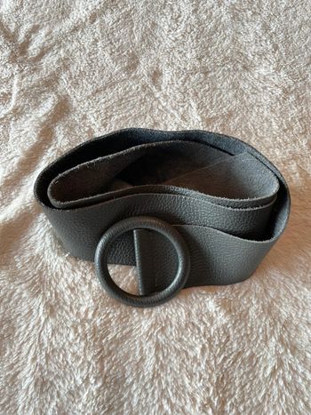 Ceinture ajustable à boucle ronde