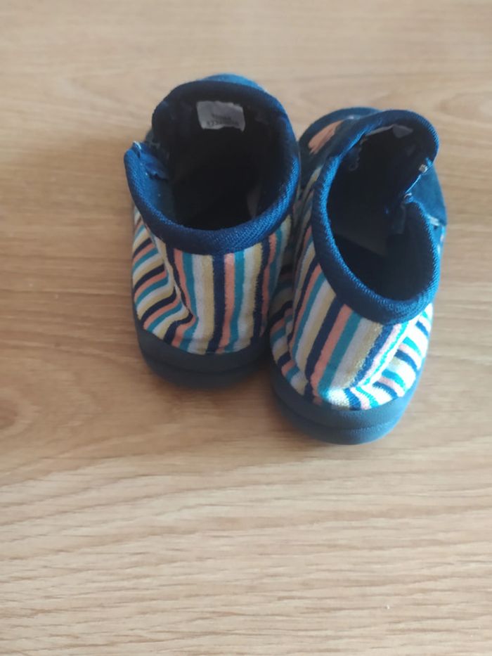 chaussons 22 - photo numéro 2