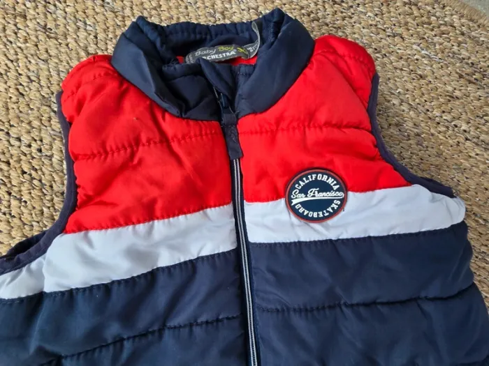 Blouson sans manches 18 mois - photo numéro 2