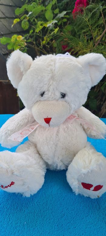 Ourson Blanc pilou pilou câlin d' Amour