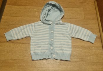 gilet avec capuche blanc et bleu ciel à rayure influx taille 3 mois garcon