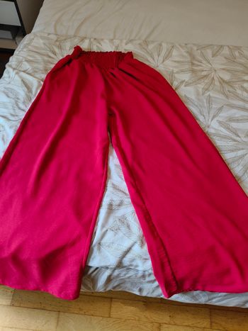 Pantalon rouge jambes larges M