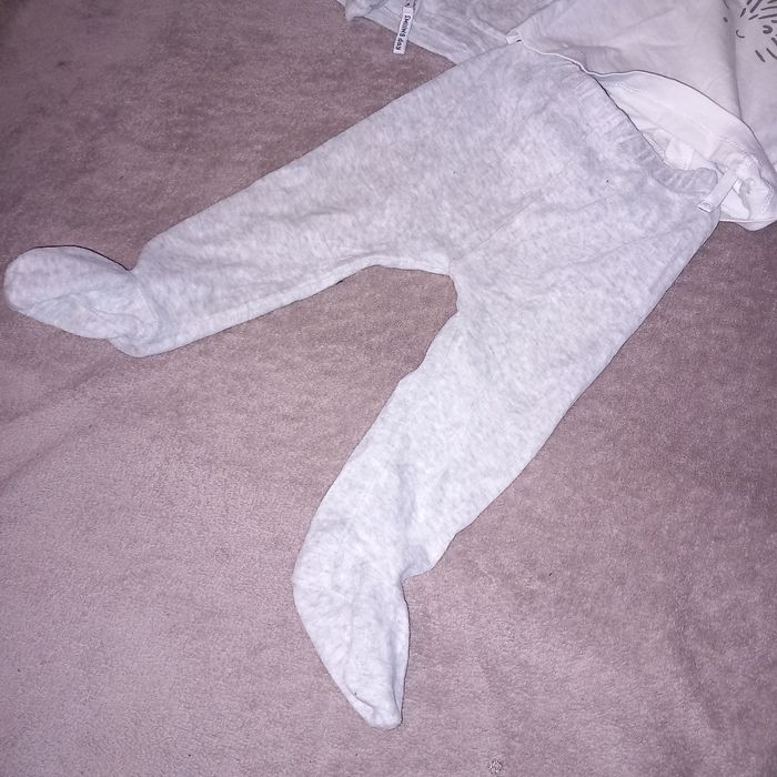 Ensemble 6 mois - photo numéro 4