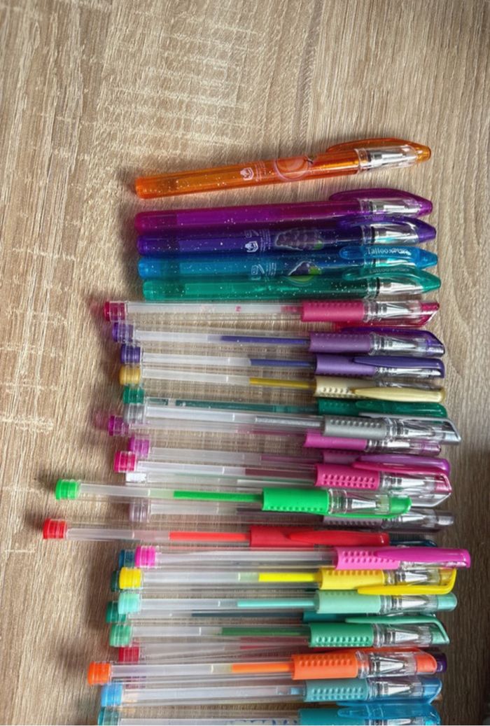 Lot crayons - photo numéro 3