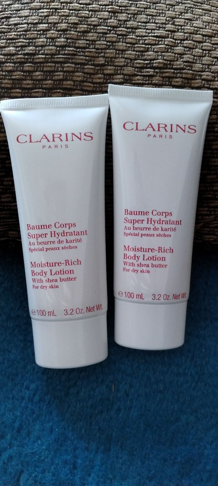 2 baumes corps Clarins