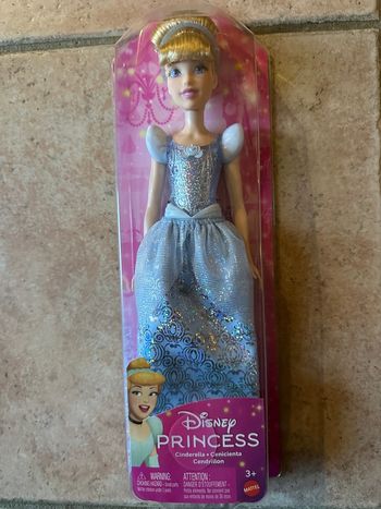 Poupée Disney Cendrillon  Mattel Neuf