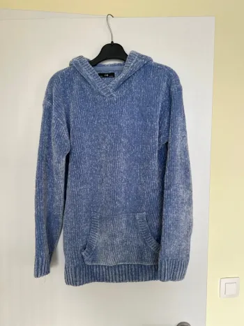 Pull C&a 13/14 ans