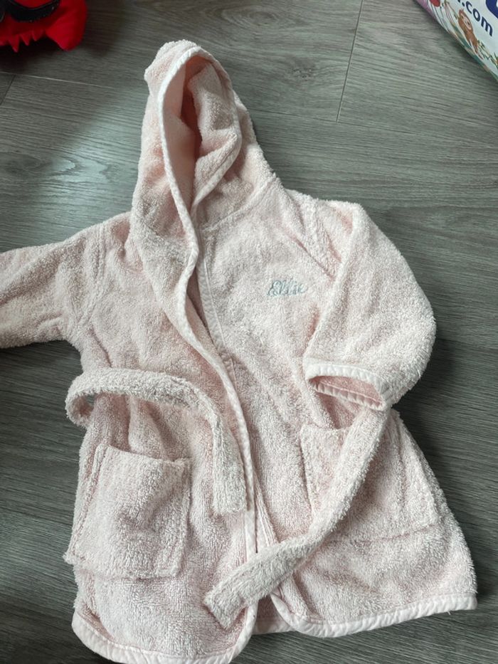 Peignoirs rose clair TBE