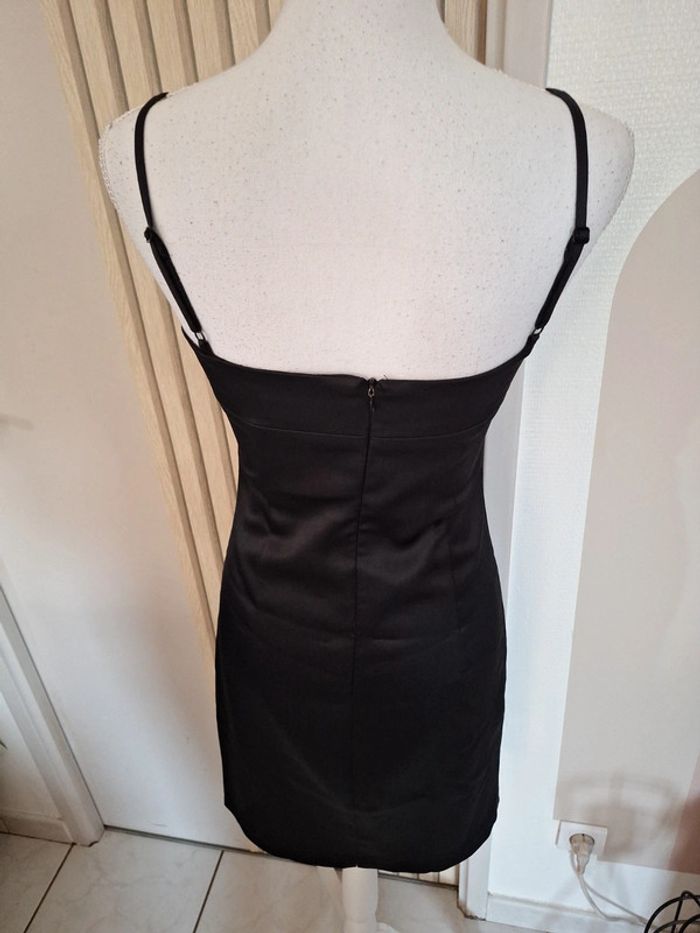 Robe naf naf satinée noire t38 #F38M-106 - photo numéro 2
