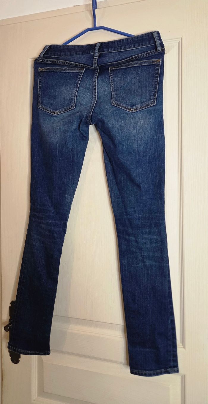 Jean GAP 1969 Always Skinny – Taille 26 (FR 36/38) – Délavage brut – Excellent état - photo numéro 4