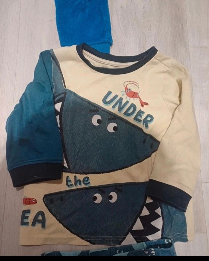 Lot de pyjamas 4ans - photo numéro 6