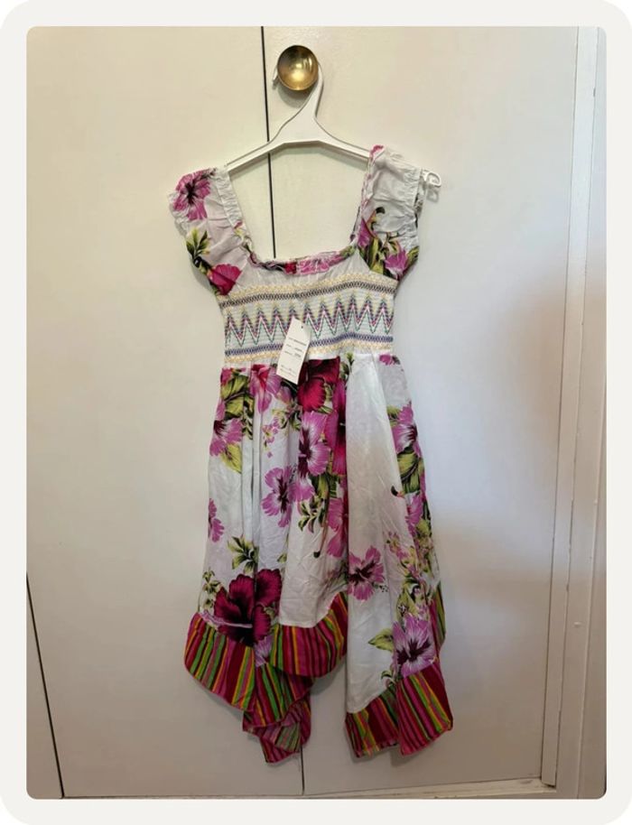 Robe blanche à fleurs - photo numéro 2